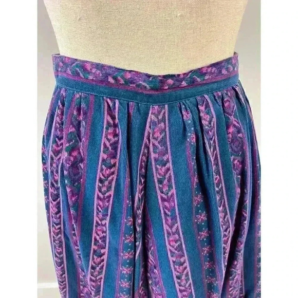 SOLD Vintage 80's Womens 8 Alpenblick Maxi Skirt Corduroy Buttons Floral - Picture 7 of 12